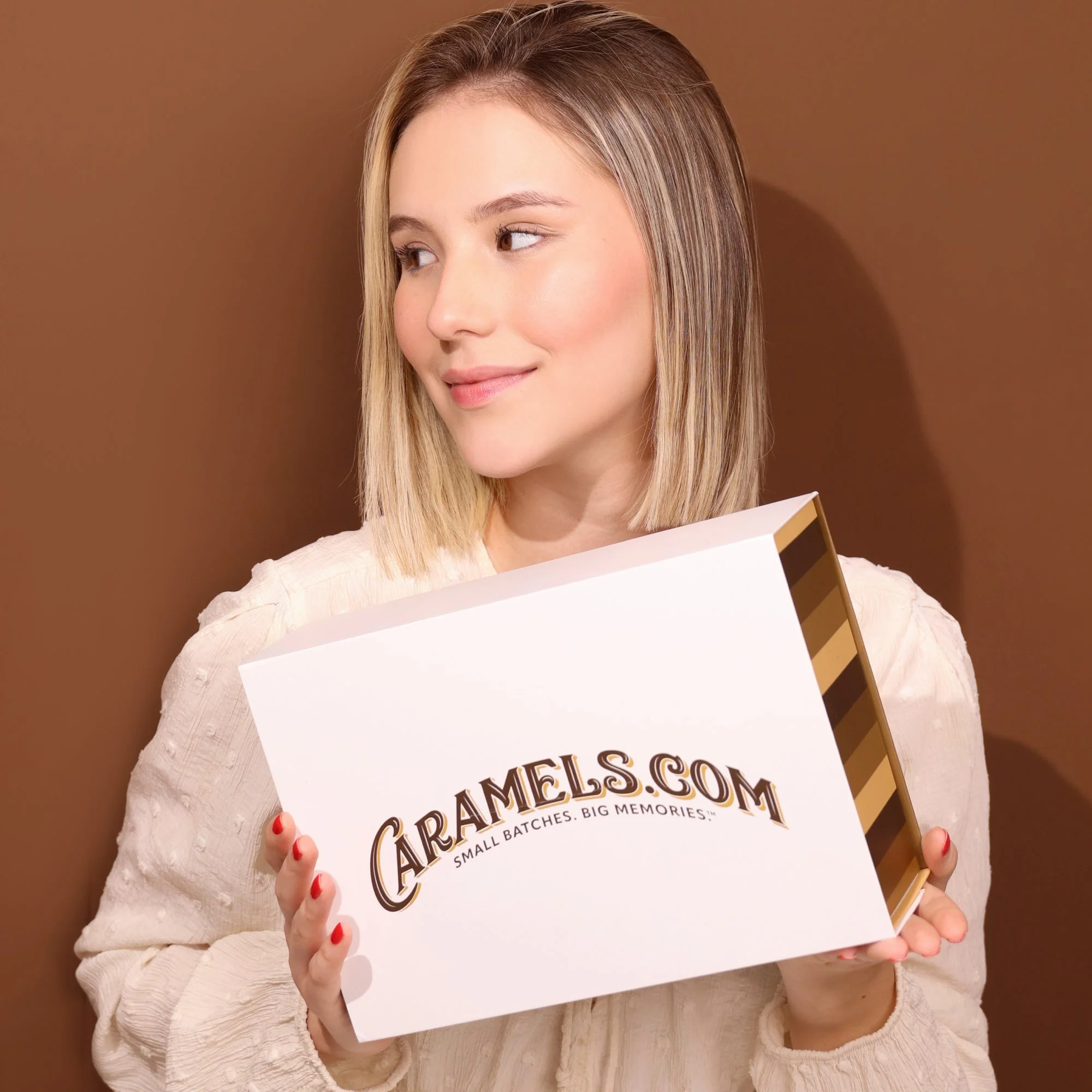 Deluxe Caramel Brownie Gift Box - Image 13